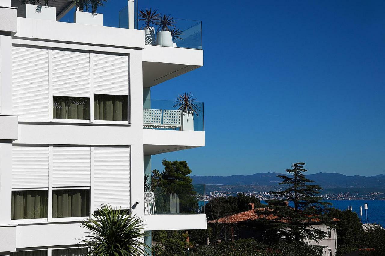 New Apartment With Swimming Pool Near The Beach Ičići Exterior foto